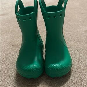 CROCS Green Rain & Snow Boots with Pull Tabs
